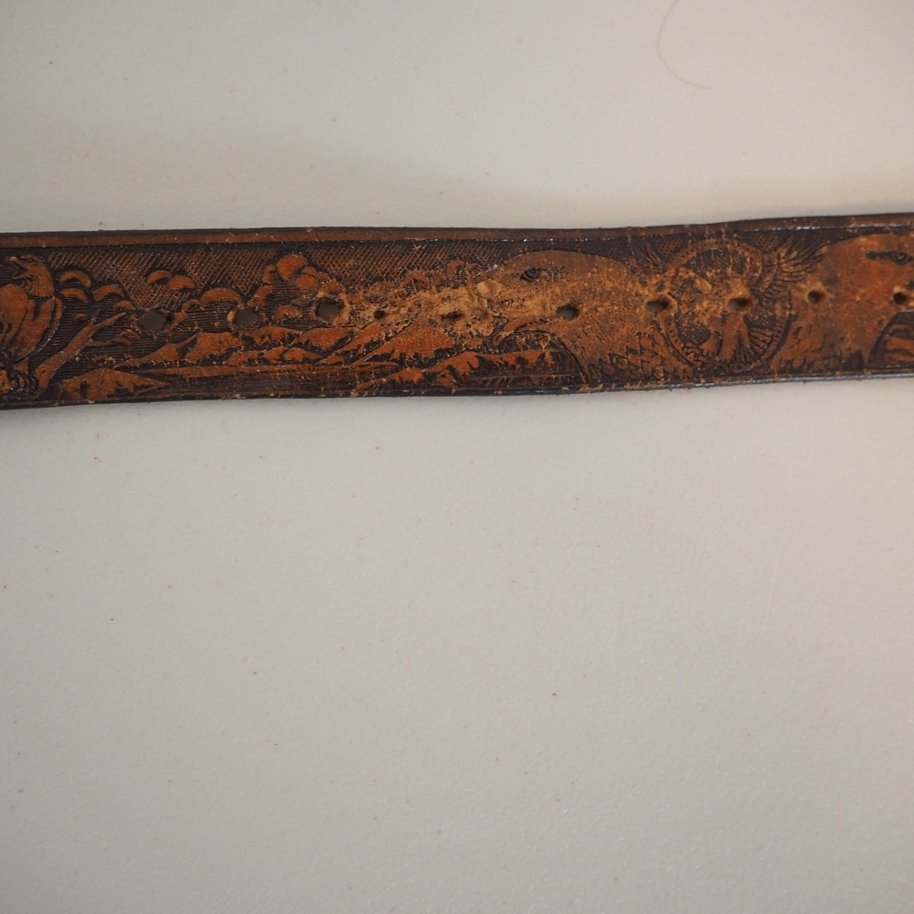 Vintage Eagle Tooled Leather Belt and Buckle by Alumaline 4108 Brass Embossed - Picture 8 of 11